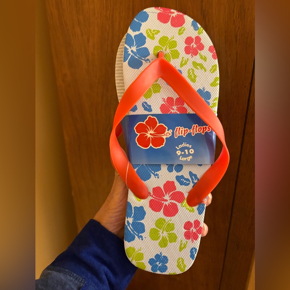 Women's Flip Flop Sandals-Bright Colorful Flowers Size 9-10. NEW❣️